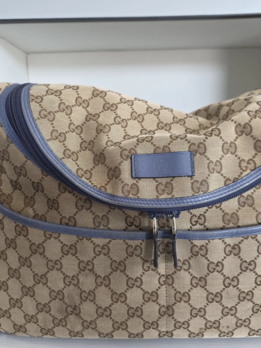 Gucci Beige GG Supreme Canvas Shoulder/Baby/Diaper Bag with Blue Trim